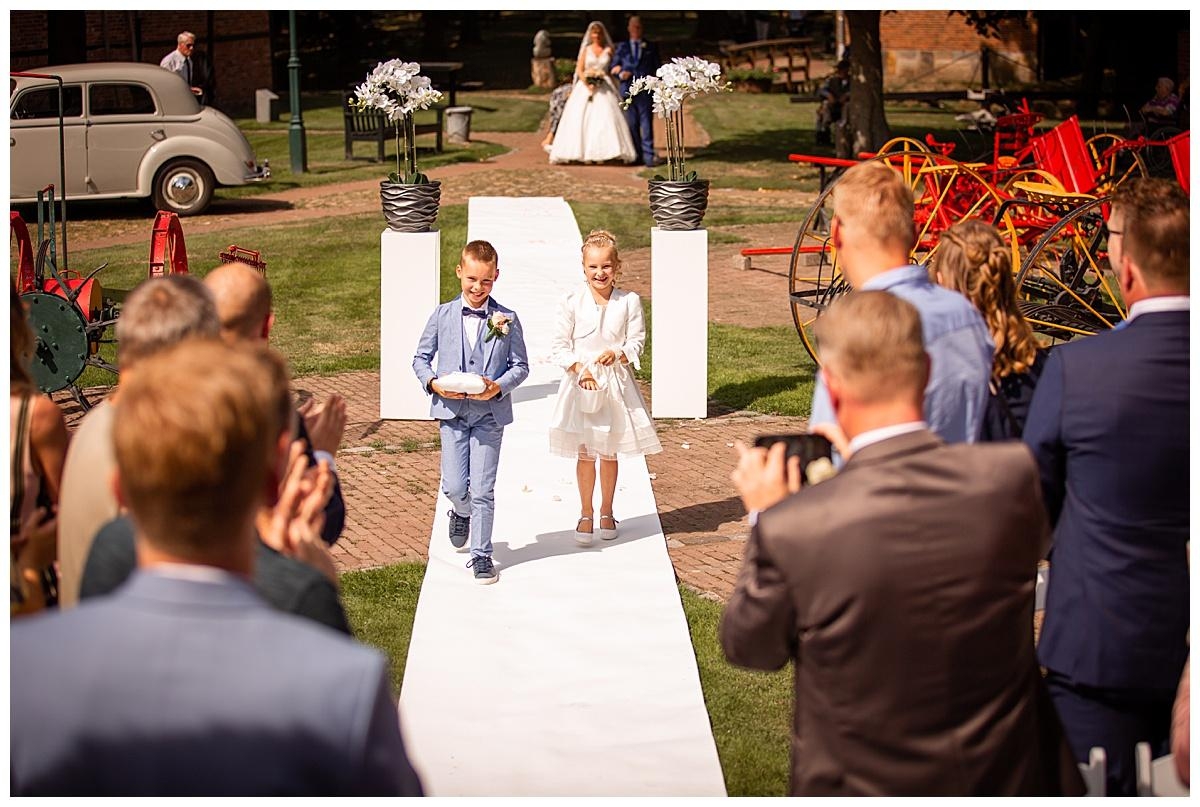 Bruiloft Kirsten En Dennie, Ootmarsum, Overijssel. Bruidsfotografie, Weddingphotophy 0086