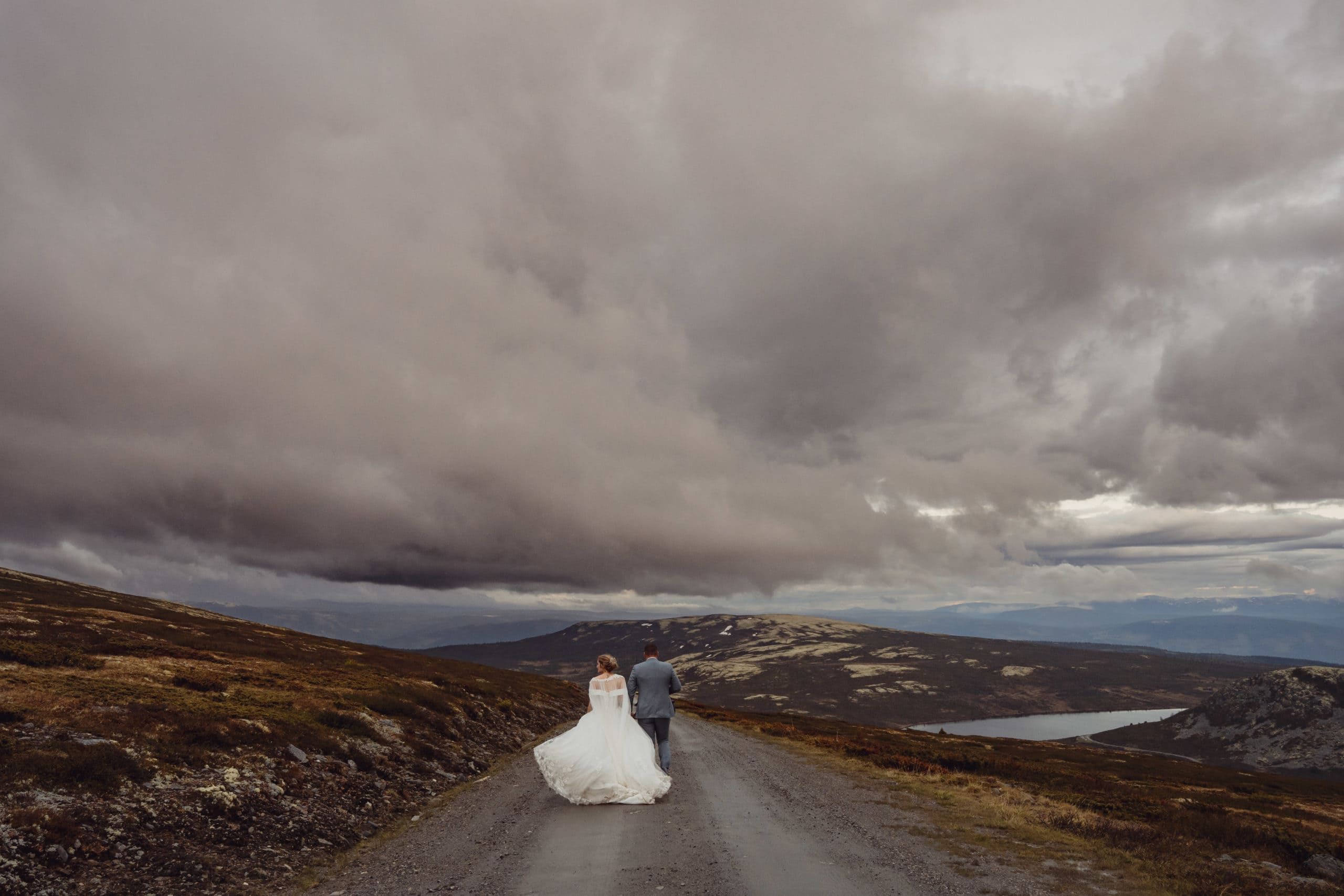 elopement afterwedding shoot norway